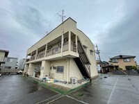 コーポコイズミ