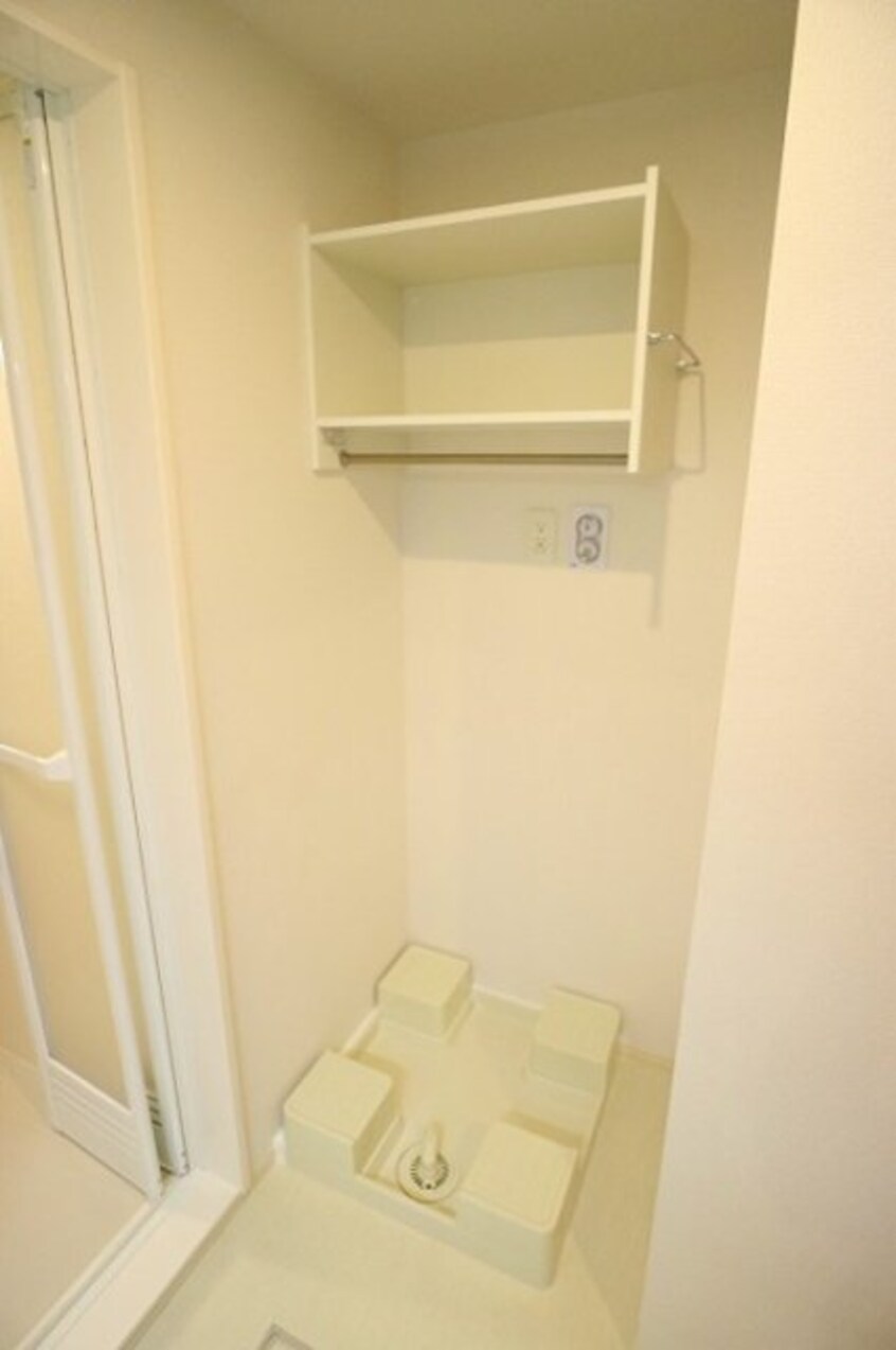  ヴィラ　シャルマン