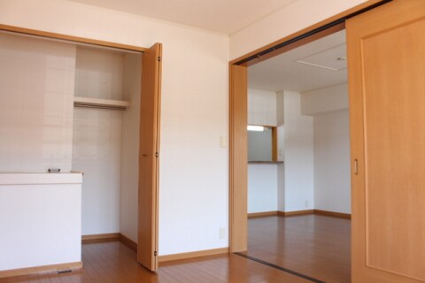  トゥー・ル・モンド