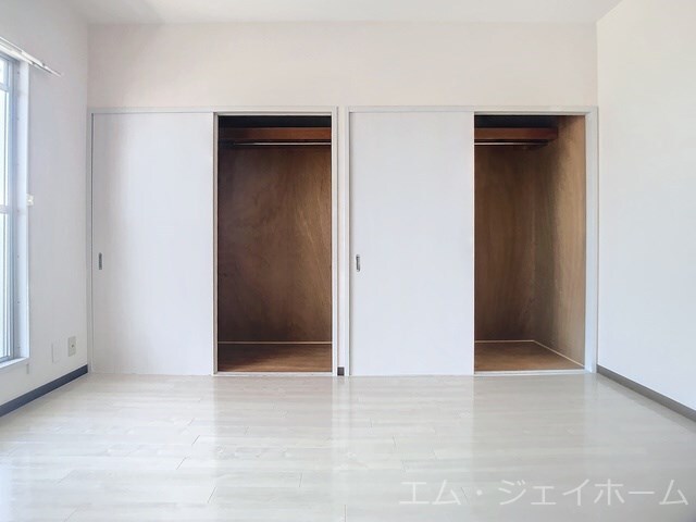  サンハイツ南志賀