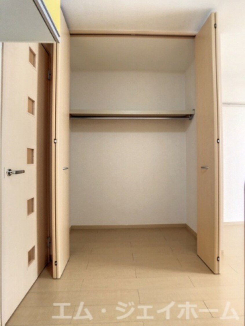  コンフォールＭ