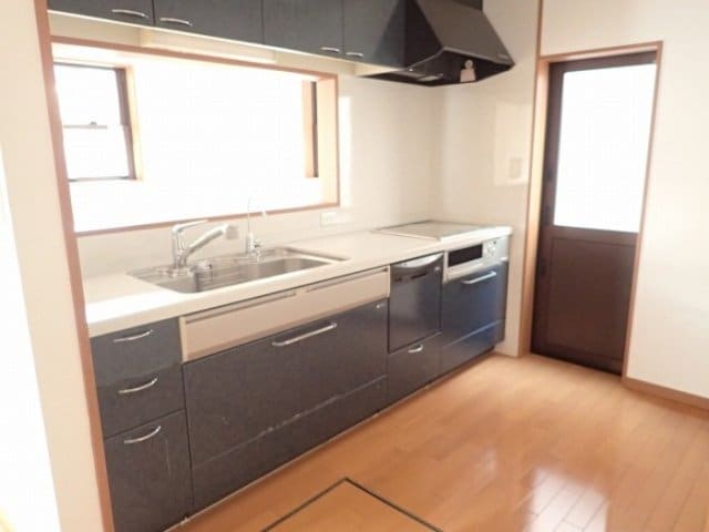  草津市湖州平戸建貸家