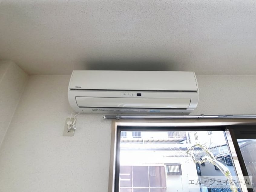  レジデンス宝積