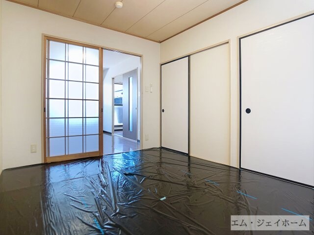  レジデンス宝積