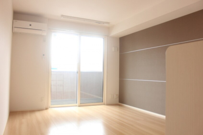  メゾンヴィラ栗東