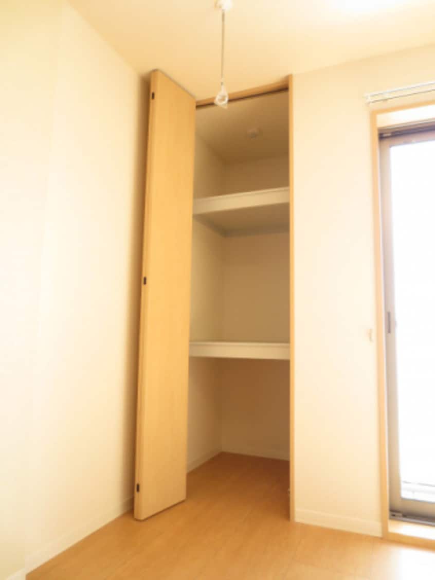  アトリエール駅東