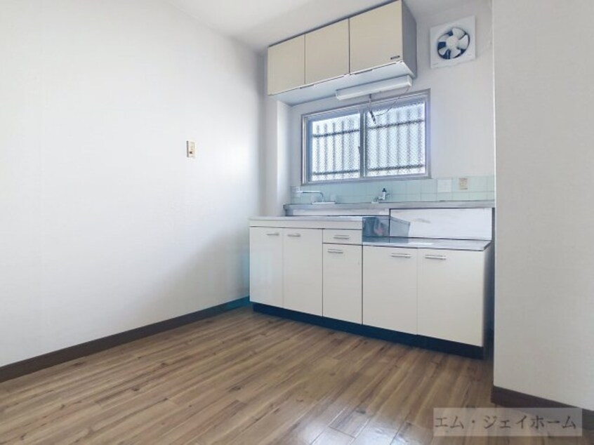  湖琴マンション