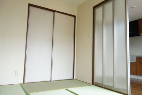  ファミールコート