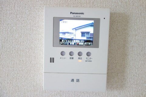  ファミールコート