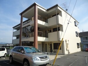 リンピア山川