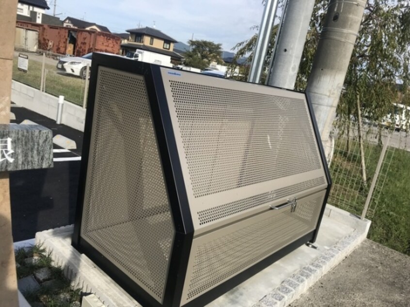  ラヴィベル彦根