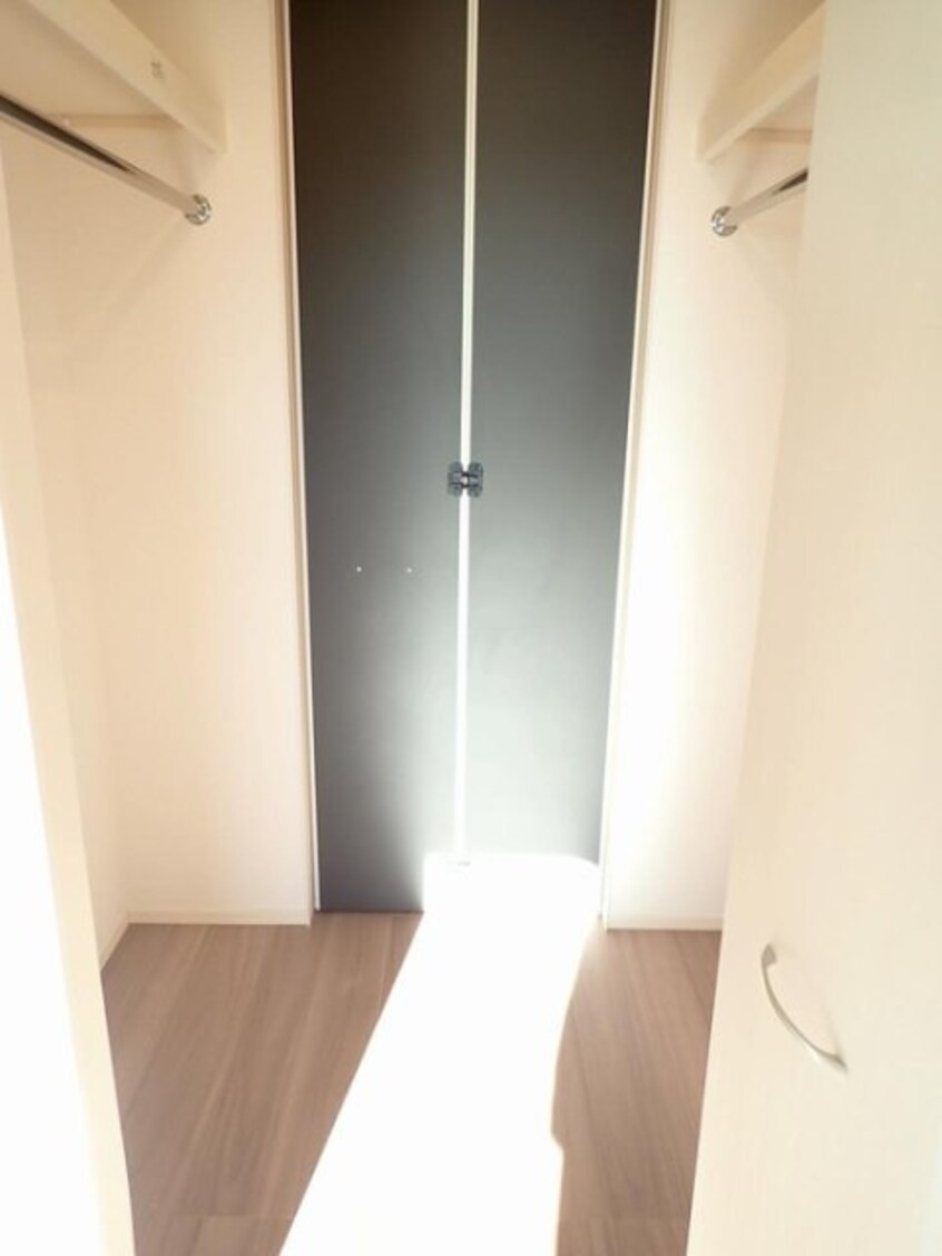  ティーガーデンヴィレッジ　B