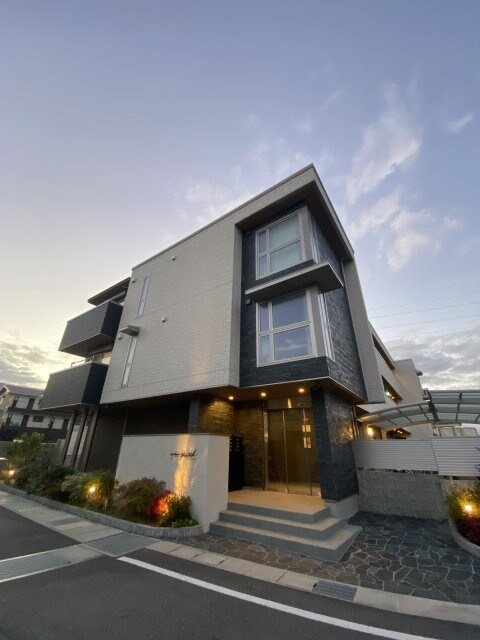  シャーメゾンユーウェル