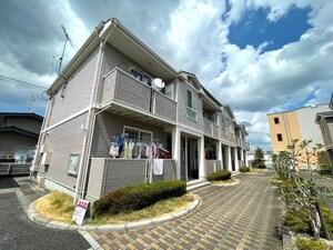 パティオ・アンソレイエ・Ｗ