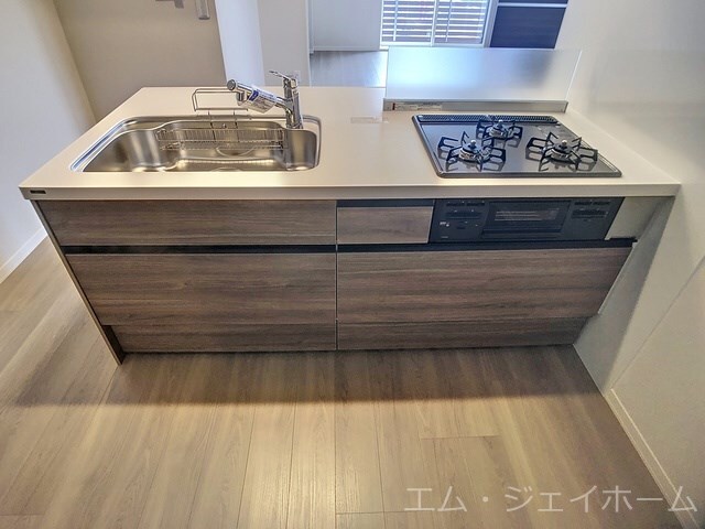  ノルウェジアンウッド室町