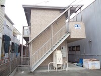 サークルハウス