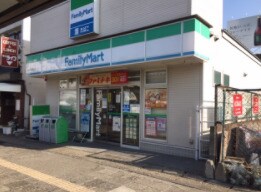 コンビニまで200m※ファミリーマート　近江八幡駅前店 フラワー3番館