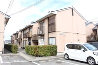 ラブリータウン近江B棟