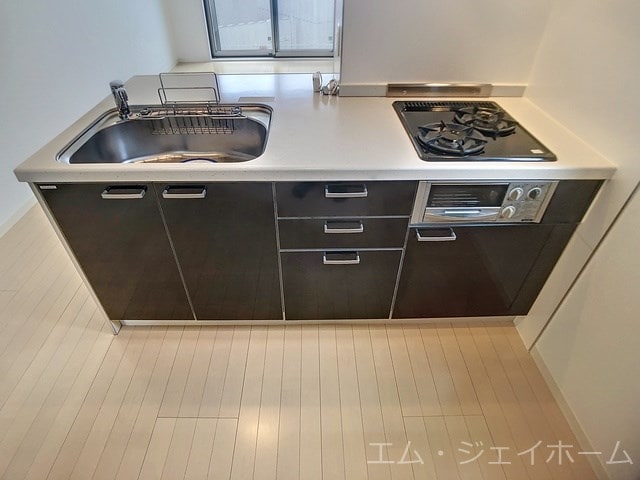  シャーメゾン　フィオリータ