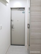  シャーロット石橋駅前