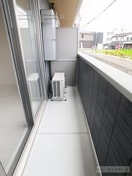  シャーロット石橋駅前