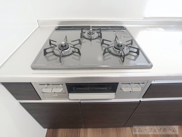  シャーロット石橋駅前