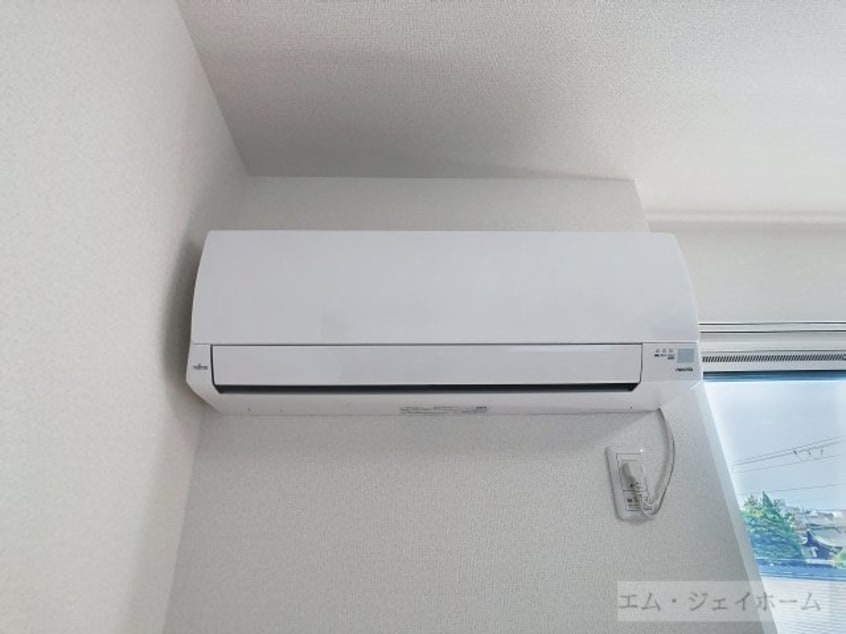  シャーロット石橋駅前