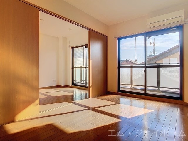  ヴィラ・コート