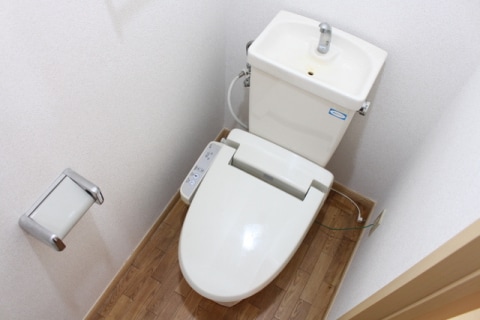  リバティ　栄