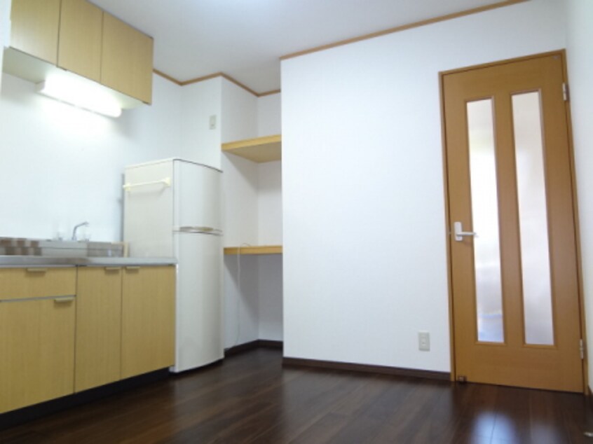  山東アパート１