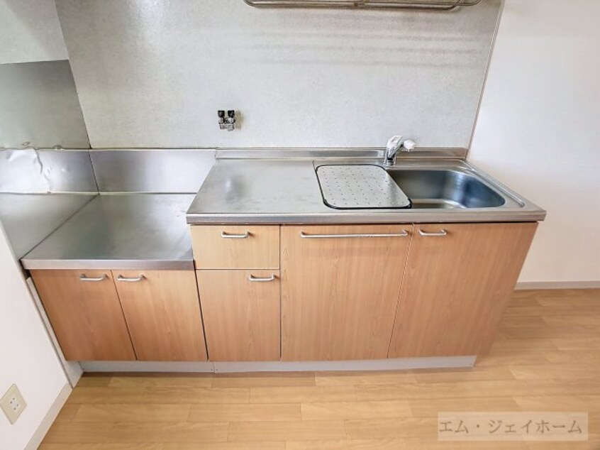  ひまわりハイツ