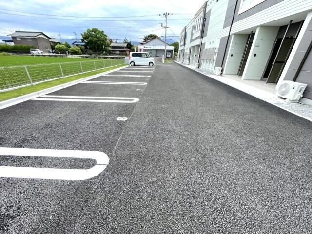  CHARME　(シャルム)