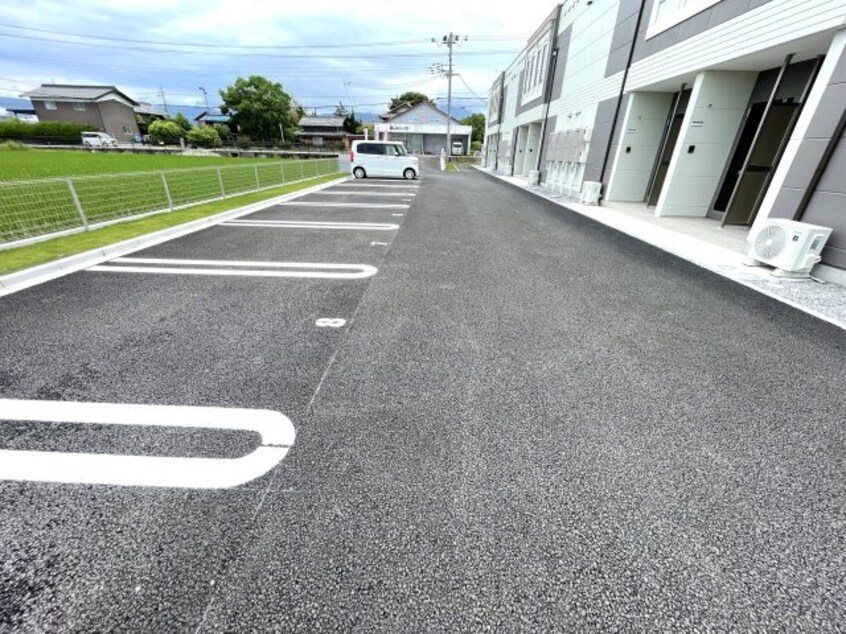  CHARME　(シャルム)