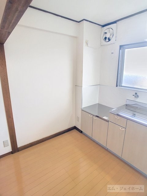  湖東サンコーポ