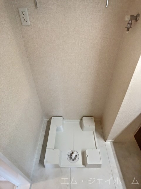  シャルール