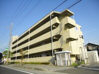 モン・シェリマ・シェリ