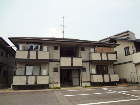  エミナ・コレージュ　B