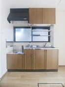  エミナ・コレージュ　B