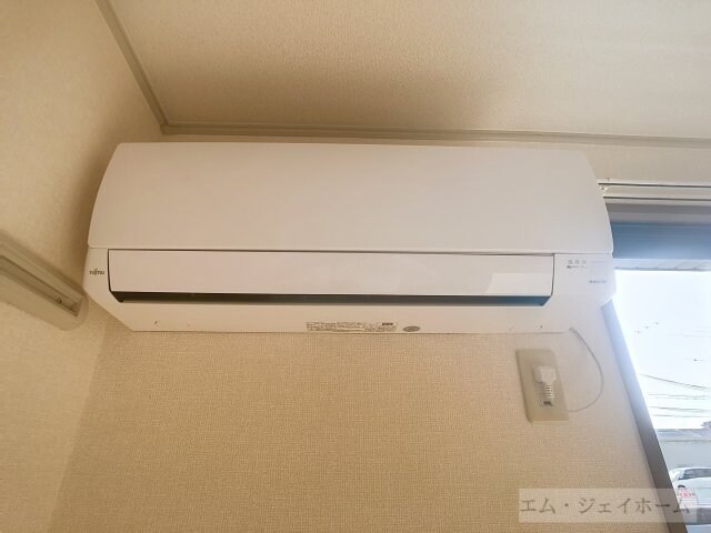  エミナ・コレージュ　B