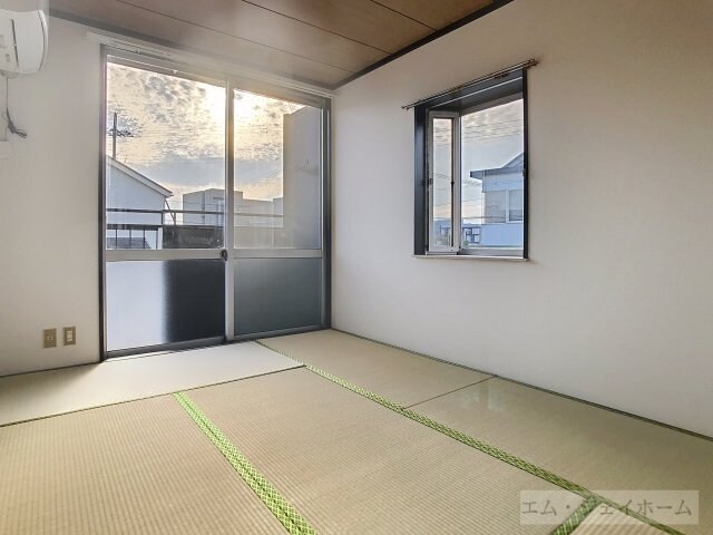  ハイツアカツキ