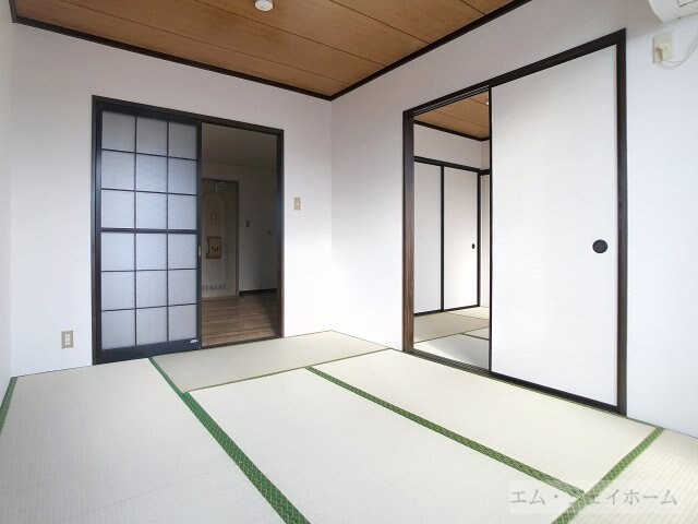  ハイツアカツキ