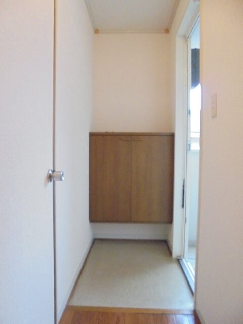  アイビハイツ　C棟