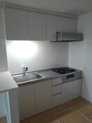  クローヴ・アヴェニュー・Ｍ　Ⅲ