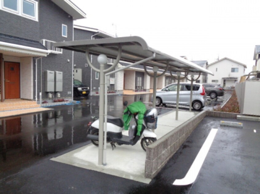  クローヴ・アヴェニュー・Ｍ　Ⅲ