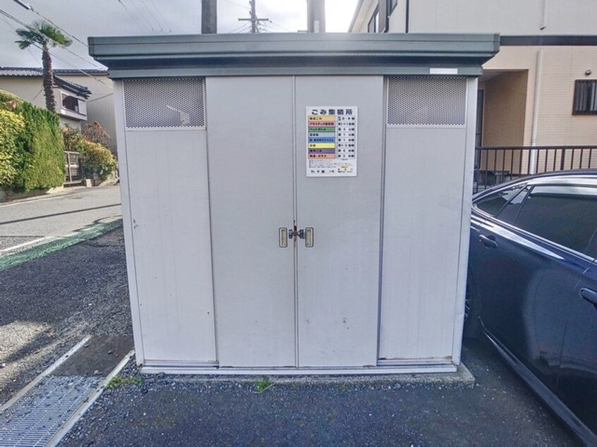  ヴィラアンドゥミル