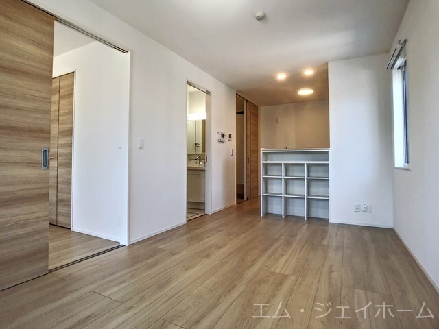  ロイヤルメゾンHYS