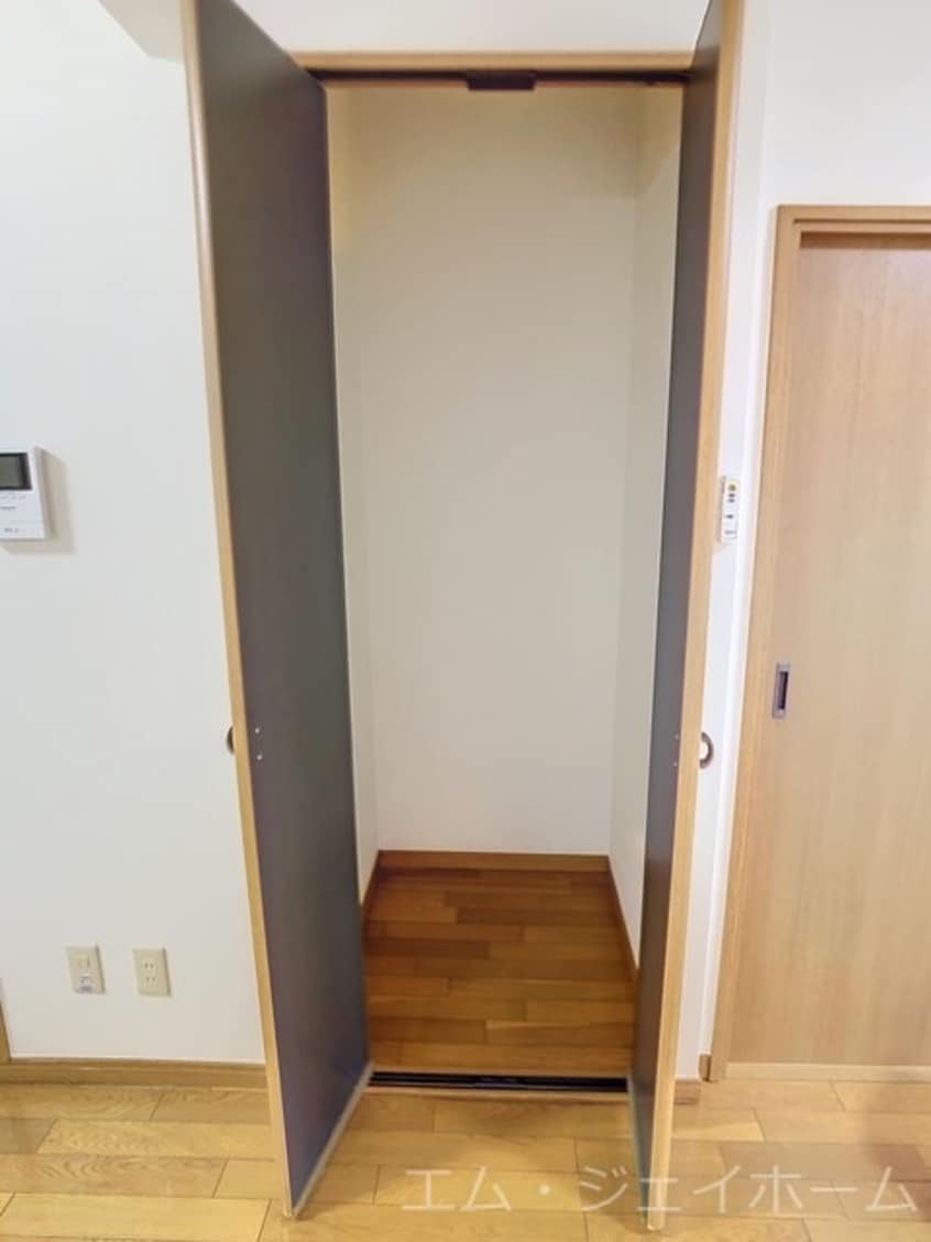  フラワー５番館