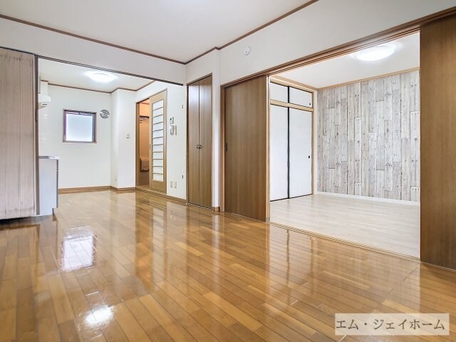  フラワー５番館