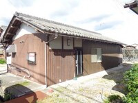 五箇荘三俣貸家