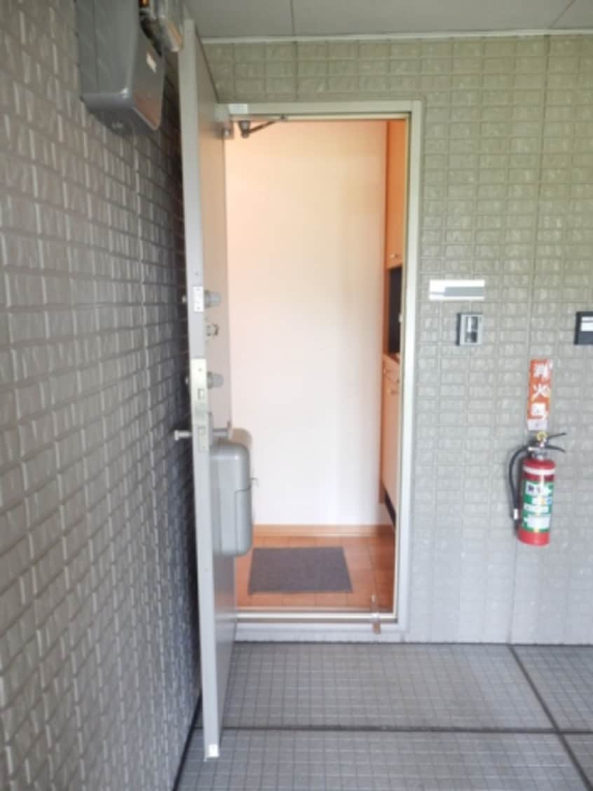  クレール唐崎　Ｂ棟